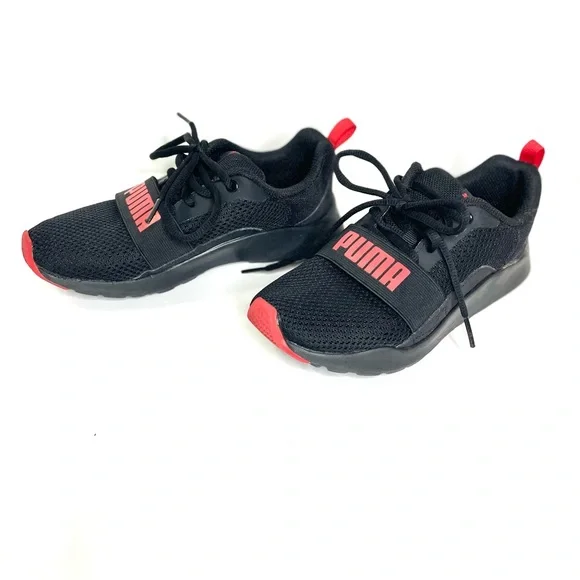 Puma Sneakers! - Picture 3 of 7